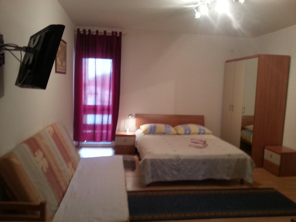 Studio Apartments Ivica Primošten Zimmer foto
